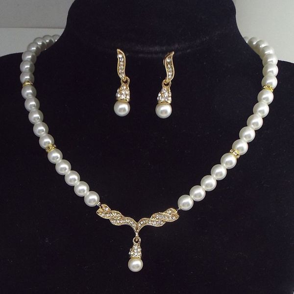 

diamond angel wing pearl earrings necklace suit alloy lobster claw button sweater chain women's jewelry gifts, Silver