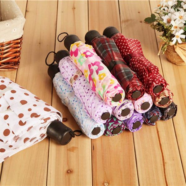 

umbrellas 1 pcs folding umbrella rain windproof portable short handle fashion for outdoor travel fo sale