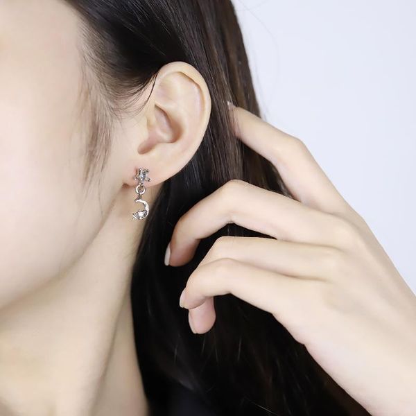 

stud 2021 fashion zircon moon star pendant earrings asymmetric female compact temperament jewelry, Golden;silver