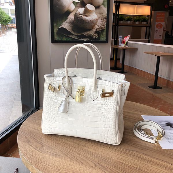 

everyone happy fashion summer new crocodile pattern bags genuine leather handbag womens bag one-shoulder messenger bag