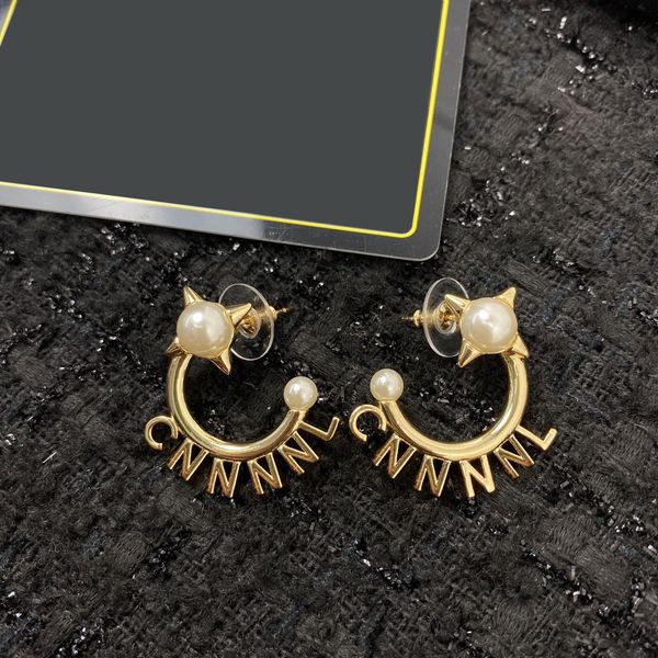 

women gold designer hoops earrings fashion luxury jewelry womens channel pearl earring ear stud party wedding girls charm studs pendants, Golden