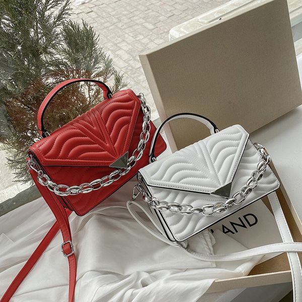 

factory direct sale 75% off 2021 new versatile one shoulder temperament trend messenger women's chain bags