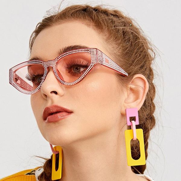 

sunglasses 2021 gorgeous women crystal diamond fashion eyewear cat eye design summer sun glasses for female uv400 oculos, White;black