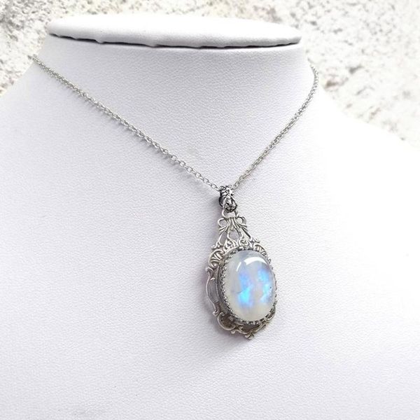 

pendant necklaces fashion vintage moonstone necklace retro personality jewelry accessories, Silver