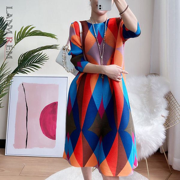 

spring dress three-quarter sleeve round-neck loose pleated multi color es geometric pattern women 2a2557 210507, Black;gray