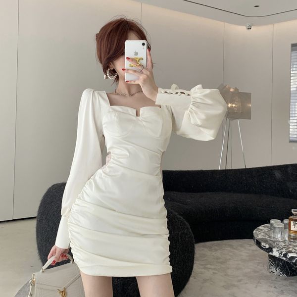 

2021 early autumn square neck hollow waist slim stitched lace dress, Black;gray