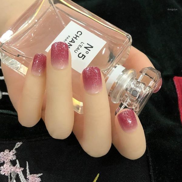 

24pcs/box with 2g glue glitter sequins gradient pink waterproof artificial nails press on short full cover pre design fake nails1, Red;gold