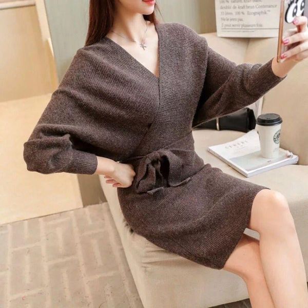 

casual dresses 2021 autumn and winter models v-neck bat sleeve mid-length bag hip dress long-sleeved sweater women's slim knitted, Black;gray