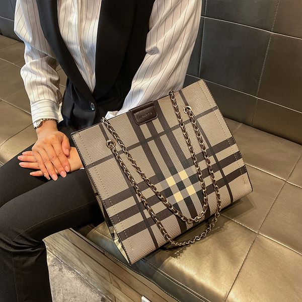

new handbags hong kong leather women's 2021 plaid chain big briefcase tote handbag one shoulder bag fashion factory direct sale