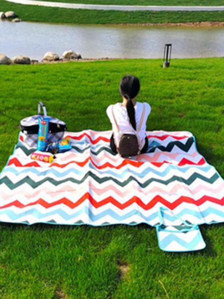 

outdoor pads geometric printed waterproof portable camping mat thickable picnic beach blanket for multiplayer foldable sleeping