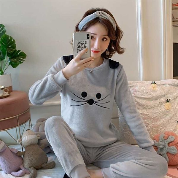 

young women pajamas warm flannel long-sleeved autumn winter pyjama loose homewear set coral fleece sleepwear pants 211106, Black;red