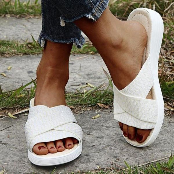 

women slippers 2021 summer comfortable cross slides soft sole wedges casual plus size 35-43 ladies sandals, Black