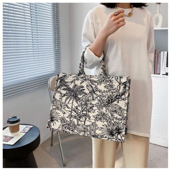 

evening bags large capacity women handbags 2021 shoulder fashion crossbody bag printed shopping pearl canvas