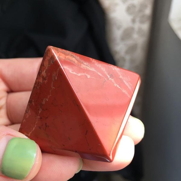 

decorative objects & figurines 40mm 100% natural red jasper stone quartz crystal pyramid healing reiki chakra