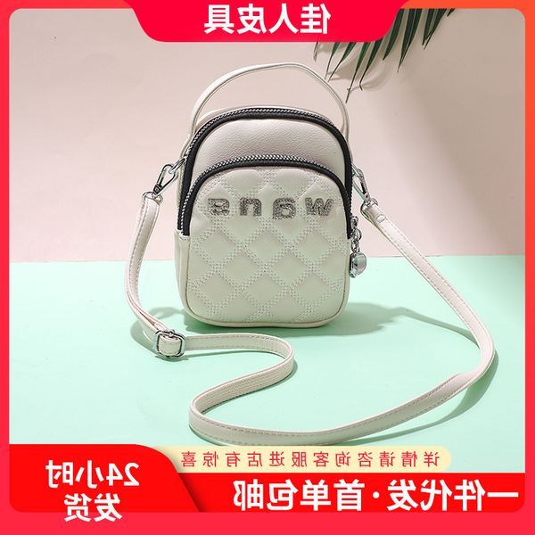 

mobile bag female 2021 new trend fashion lingge messenger portable single shoulder vertical zero wallet