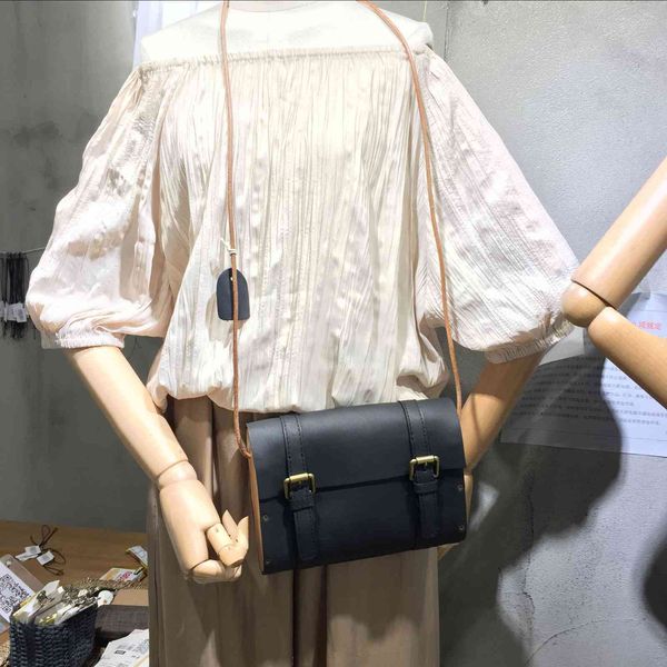 

leather, wood, cowhide, handmade postman's bag, mori's clothing accessories, women's single shoulder bag, messenger bag, wome