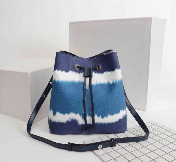 

escale series nÃ©onoÃ© shoulder s with leather bucket women famous design hands flower printing crossbody bag