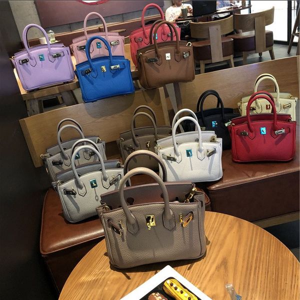 

handbag 2021 small bag star fashion litchi lock mini 20cm single shoulder messenger women's