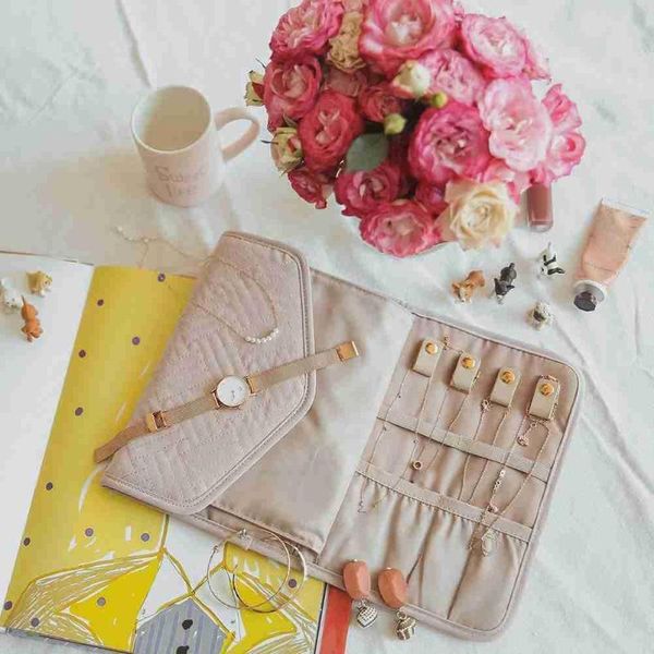 

jewelry pouches, bags large capacity and portable roll foldable case travel organizer ring necklace bracelet earrings, Pink;blue