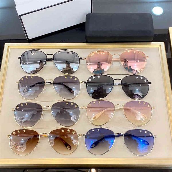 

2022 factory wholesale jijia toad shaped men's and women's ins fashion anti ultraviolet sunglasses driving with the same sunglasse, White;black