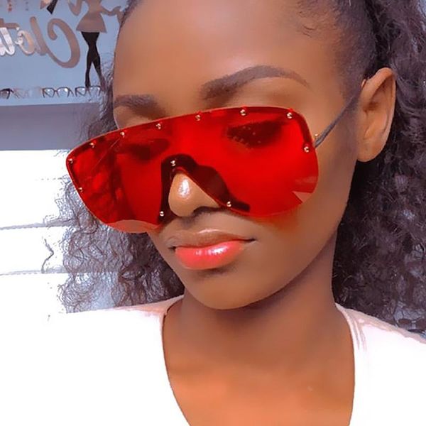 

unique full rivet one piece sunglasses for women fashion brand alloy shield sun glasses female red gradient rimless shades, White;black