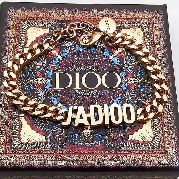 

2021 d family brass letter bracelet fashion temperament simple thick chain, Golden;silver