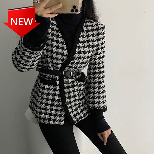 

suits s bedrooms with plaid belt female winter blazers chess jacket, White;black