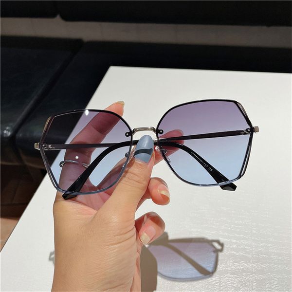 

2021 net red polarized female round big face driver sunglasses tide ins street fashion glasses, White;black