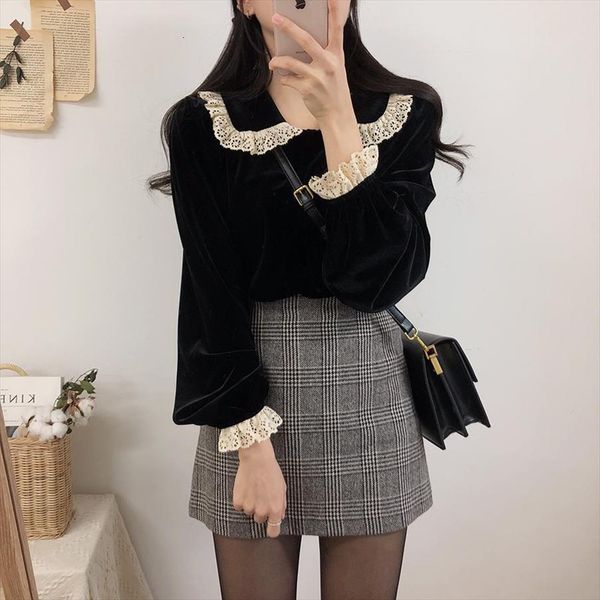 

korean ulzzang spring autumn peter womens blouses pan collar lace ruffles black velvet loose blouse petal sleeve elegant lady blusa, White