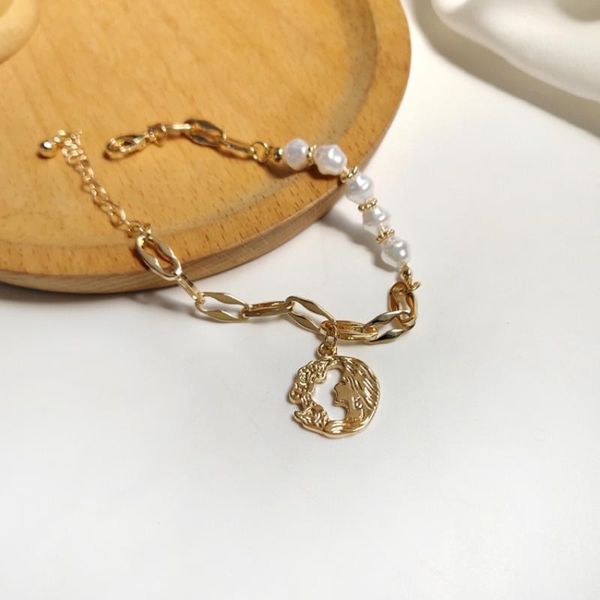 

link, chain french style fashion personality imitation pearl irregular shape pendant bracelet with the temperament of women jewelry gifts, Black
