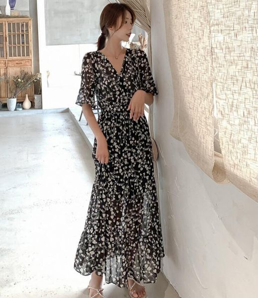 

long-sleeved shirt dress black floral chiffon dre ss female summer v-neck super fairy skirt waist is thin and long temperament europe . amer, Black;gray