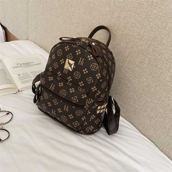 

european and american style small backpack classic flower backpack cute rivet leisure backpack designer luxurious female bag 211025