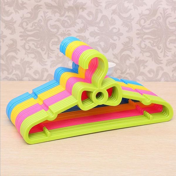 

5pcs/lot child hanger plastic bow hangers hook clothing support baby racks toddler kids clothes coat suit drying rack &