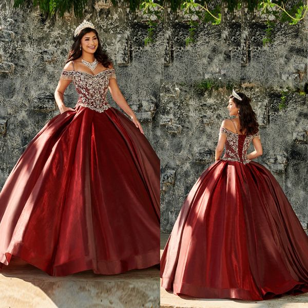 Bordo Kapalı Omuz Quinceanera Elbiseler Spagetti Kayışı Tatlı 15 Abiye Kristal Püskül Vestidos 16 Balo Parti Giysiler