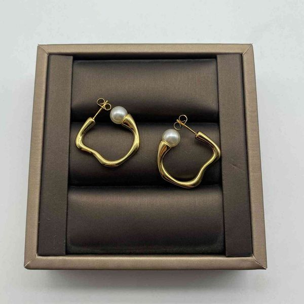 

2021 new designer irregular half circle geometric pearl earrings fashion temperament, Golden