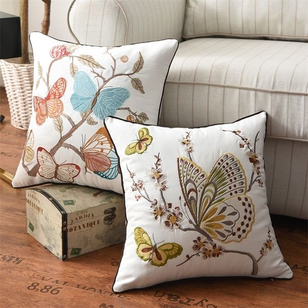 Cobertura de almofada de borboleta 45x45cm Estilo do país floral Travesseiro tampa de algodão bordado suqare decoração para casa para sala de estar 210317