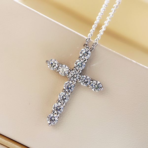 Handgefertigt 100% 925 Sterling Silber Cross Anhänger Diamond Engagement Hochzeit Anhänger Halsketten für Frauen Brautparty Schmuck