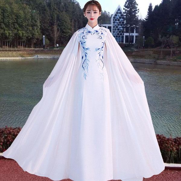 

ethnic clothing white satin cheongsam with cloak embroidery floral bride wedding party dresses large size qipao shawl mandarin collar vestid, Red