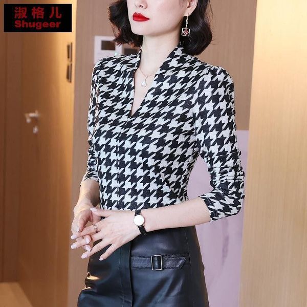 

women's t-shirt spring and autumn houndstooth long sleeve v-neck, White