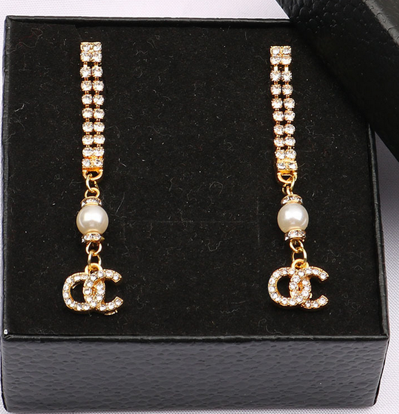

20color 18k gold plated luxury brand designers letters print stud hoop geometric exaggerate women tassel crystal rhinestone pearl earring we, Golden;silver