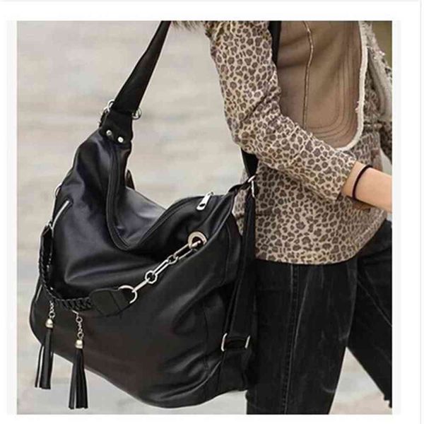 

2021 autumn and winter women's bag dual-purpose fashion tassel chain single shoulder double high-capacity