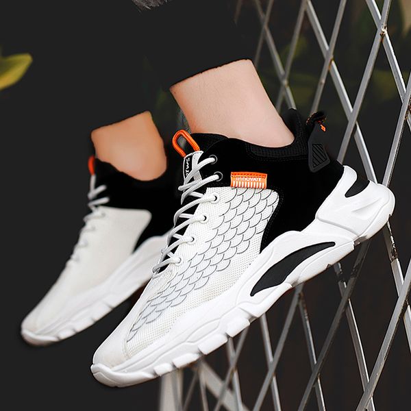 

well good runninng shoes mesdg anrg womdfejfgjn wedgf and prime sports reding ing white sneaker whtie black