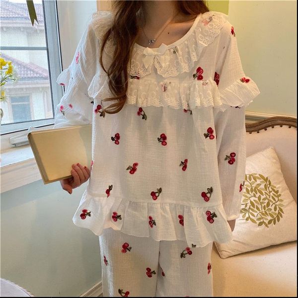 

chic sweet pajamas suits womens sleepwears long sleeves strawberries ruffles fashion loose pants, Black;red