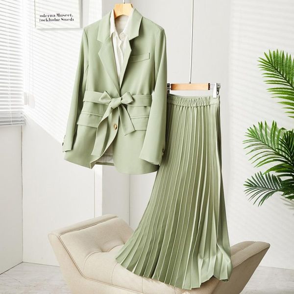 

two piece dress [ewq] 2021 trendy women commuter fashion lapel single button lace-up suit jacket+elastic high waist pleated skirt autumn 16e, White