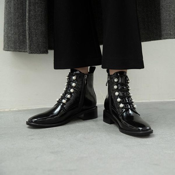 

boots 2021 autumn and winter female pearl full-eyed british wind low heel, Black