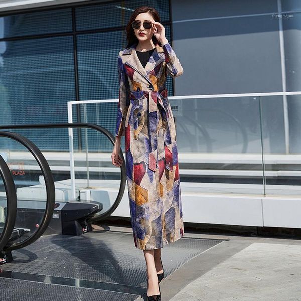 

european station 2021 temperament is thin and fashionable ins wind printed windbreaker women's long over-the-knee jacket wool & blends, Black