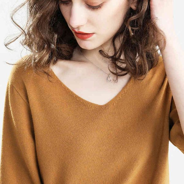 

women's sweaters loose shirt with short sleeves low-cut v, thin woolen for summer and spring, feminine 813q, White;black