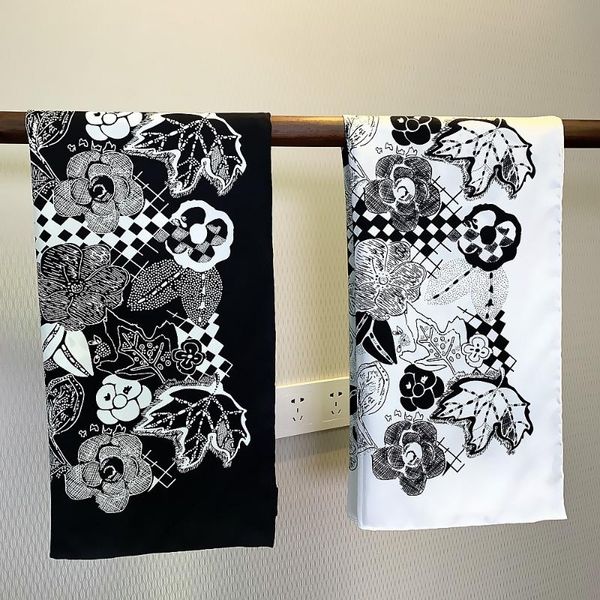 

scarves hand rolled twill silk scarf for women, three giraffes square scarf, bandana wrap hijab, 90cm, Blue;gray
