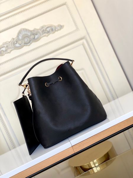 

designer evening bags famous brand ladies handbag leather letter flower opening shopping fashion classic size 26-26-17.5cm m45497