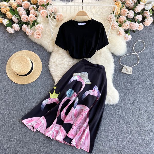 

elegant ladies summer two piece set solid black tshirt with high waist flamingo print pleated long skirt suits female outfits 210525, White
